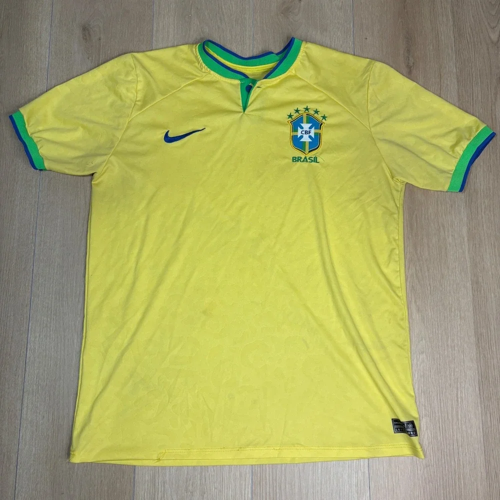 Nike Brazil National Team Soccer Jersey Mens Large Yellow Dri-FIT CBF 2022-23